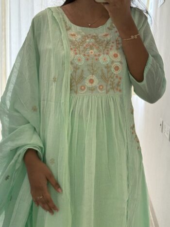 Light Apple green pure Mulcotton set